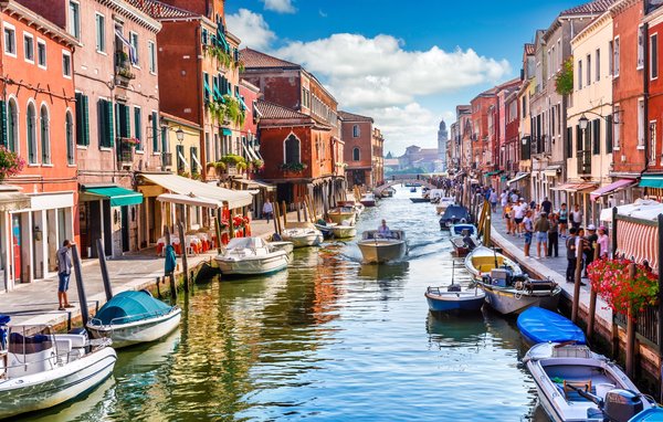 Venise, ville d'amour, destination idéale pour une lune de miel magique