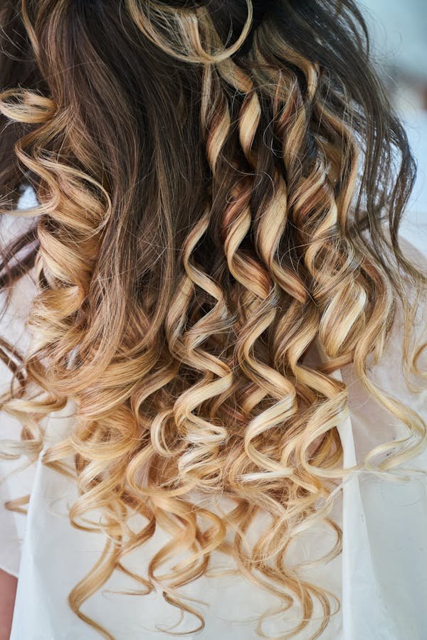 Tout savoir sur les extensions de cheveux à Annecy